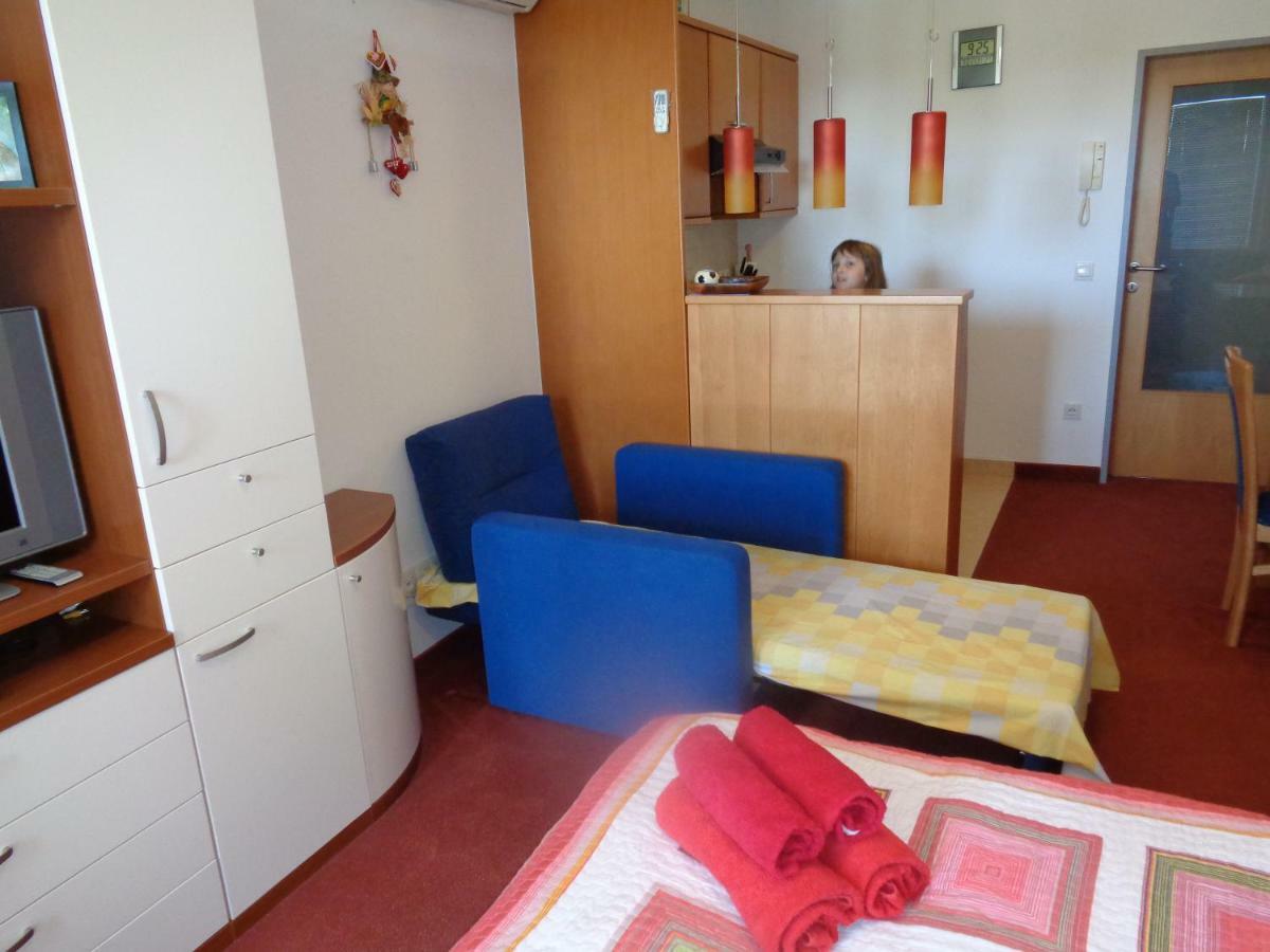 Apartment Maja Moravske Toplice Bagian luar foto